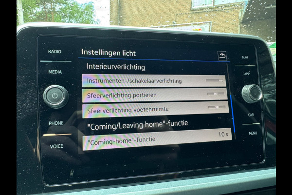 Volkswagen T-Roc TSI 115PK LIFE GOAL EDITION VIRTUAL/NAVI/ACC/STOELVERW. fabrieksgarantie