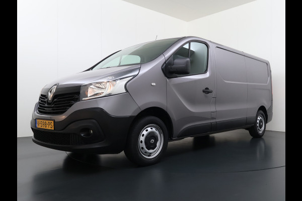 Renault Trafic 1.6dCi T29 L2H1 3-Persoons Trekhaak Euro 6 Navi Airco Cruise Control Bluetooth Pdc Comfort Regen-Lichtsensor Betonplex Vloer Lat om Lat Wandbetimmering Schuifdeur 2.000KG Trekgewicht Origineel Nederlandse Auto