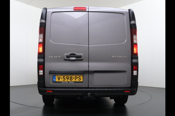 Renault Trafic 1.6dCi T29 L2H1 3-Persoons Trekhaak Euro 6 Navi Airco Cruise Control Bluetooth Pdc Comfort Regen-Lichtsensor Betonplex Vloer Lat om Lat Wandbetimmering Schuifdeur 2.000KG Trekgewicht Origineel Nederlandse Auto