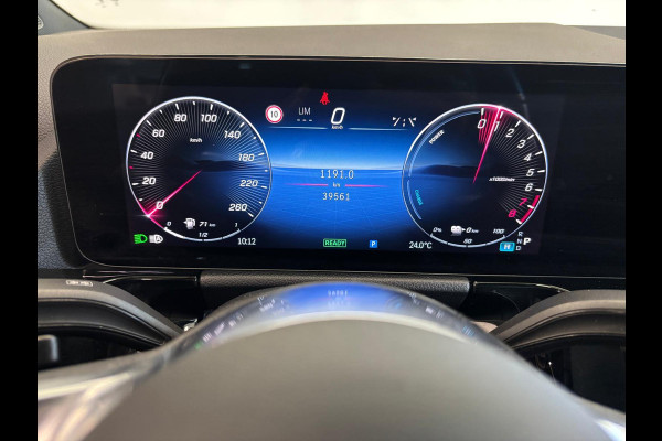 Mercedes-Benz GLA 250 e DCT-8 Aut. Business Solution PDC VA + Camera Navi Stoelverwarming Elektrische Klep LED Privacy Glass 11 kW laden