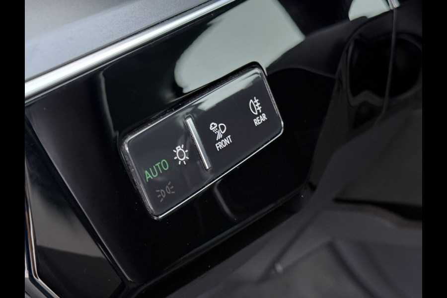 Audi e-tron 55 408PK Quattro Advanced Edition Plus 95kWh SOH 92% Panoramadak Adap.Cruise Camera Leder+Verwarmd Navi Apple Carplay Android Au Elek.Achterklep Privacy Glas Lmv 20" Led Pdc Elek.Stoelen+Memory DAB Origineel Nederlandse Auto