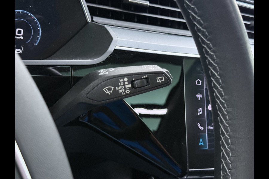 Audi e-tron 55 408PK Quattro Advanced Edition Plus 95kWh SOH 92% Panoramadak Adap.Cruise Camera Leder+Verwarmd Navi Apple Carplay Android Au Elek.Achterklep Privacy Glas Lmv 20" Led Pdc Elek.Stoelen+Memory DAB Origineel Nederlandse Auto