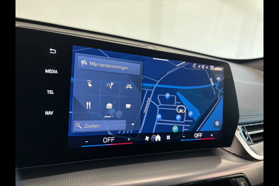 BMW iX1 eDrive20 67 kWh M Sport Edition 204pk Camera PDC Stoelverwarming Navi Hifi 18 inch M Velgen Adaptief M Onderstel