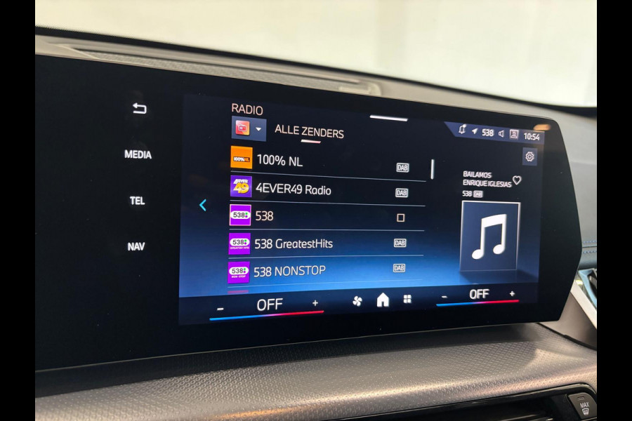 BMW iX1 eDrive20 67 kWh M Sport Edition 204pk Camera PDC Stoelverwarming Navi Hifi 18 inch M Velgen Adaptief M Onderstel