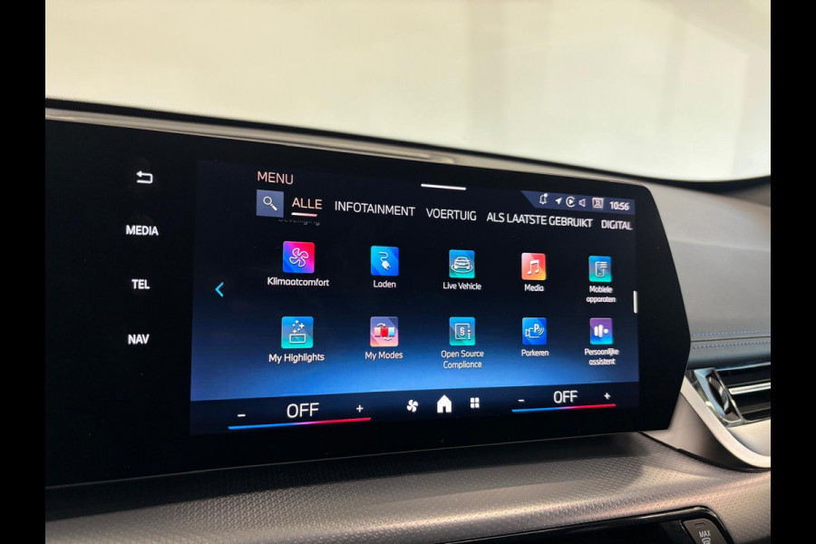 BMW iX1 eDrive20 67 kWh M Sport Edition 204pk Camera PDC Stoelverwarming Navi Hifi 18 inch M Velgen Adaptief M Onderstel
