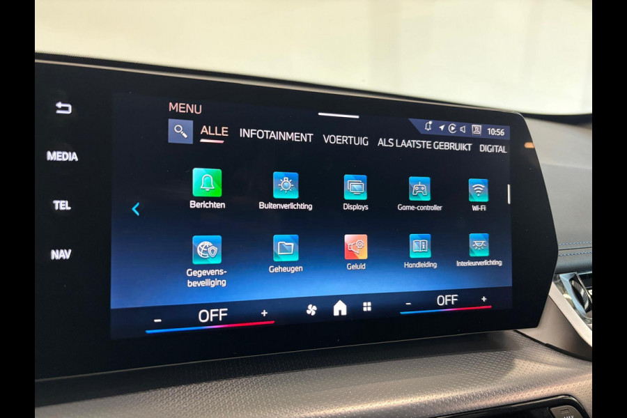 BMW iX1 eDrive20 67 kWh M Sport Edition 204pk Camera PDC Stoelverwarming Navi Hifi 18 inch M Velgen Adaptief M Onderstel