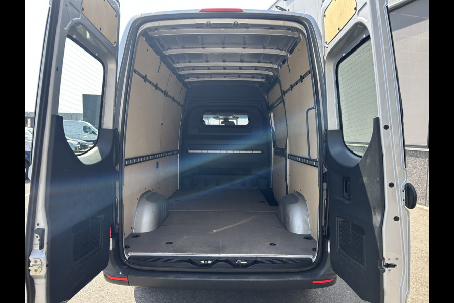 Mercedes-Benz Sprinter 317 CDI L2 H2 MBUX / Carplay navigatie / Cruise control / Airco / 270 Graden achterdeuren