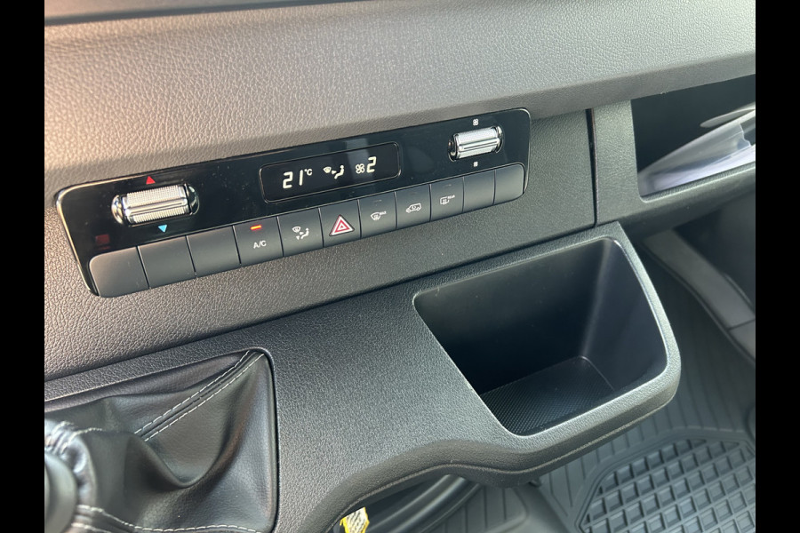 Mercedes-Benz Sprinter 317 CDI L2 H2 MBUX / Carplay navigatie / Cruise control / Airco / 270 Graden achterdeuren