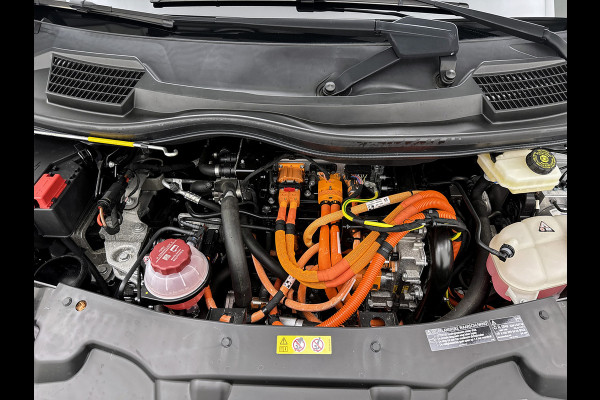 Mercedes-Benz eVito Lang 66 kWh Led 266km actieradius Navigatie Climate control Betimmering