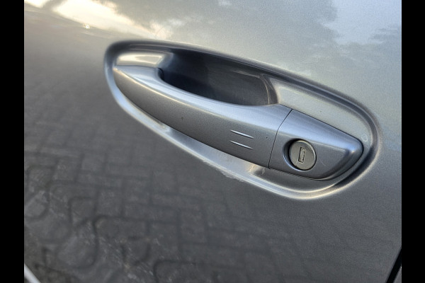 Citroën Grand C4 Spacetourer 1.2 PureTech Shine Automaat 7p Camera Navi Stoelmassage