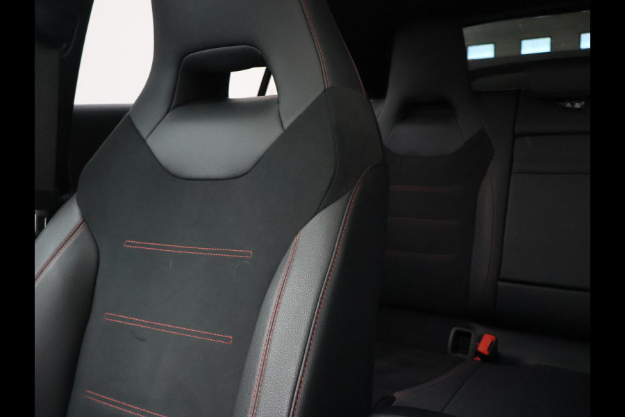 Mercedes-Benz A-Klasse 180 STAR EDITION AMG LINE LIMITED + PANORAMA | SFEERVERLICHTING | 19 INCH LMV | CAMERA