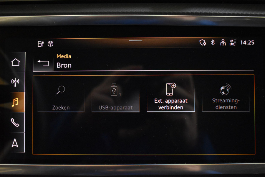 Audi Q3 45 TFSIe 245PK HYBRID EDITION NAVI/PDC/DRIVE-SELECT STOELVERW