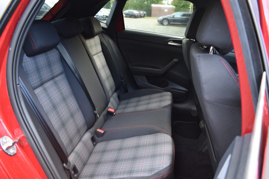 Volkswagen Polo GTI 2.0 TSI 210PK DSG SPORT VIRTUAL/LED/CARPLAY
