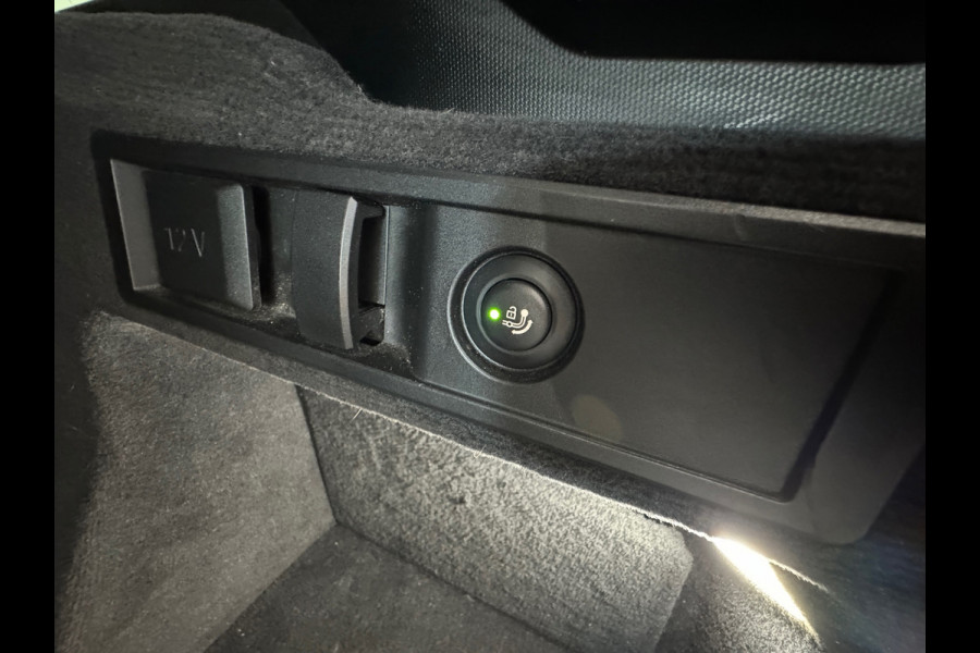 BMW 3 Serie Touring 330e xDrive High Ex M Sport Laser|Trekhaak