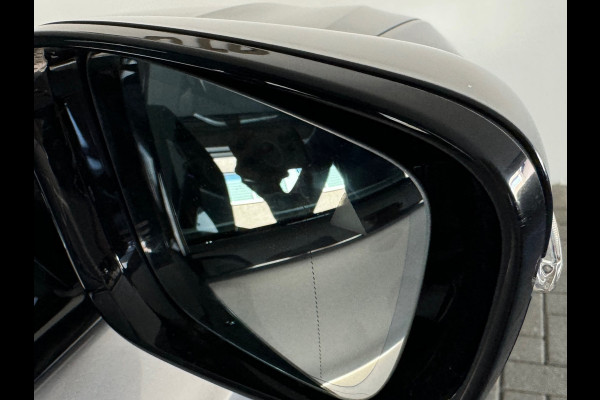 BMW 3 Serie Touring 330e xDrive High Ex M Sport Laser|Trekhaak