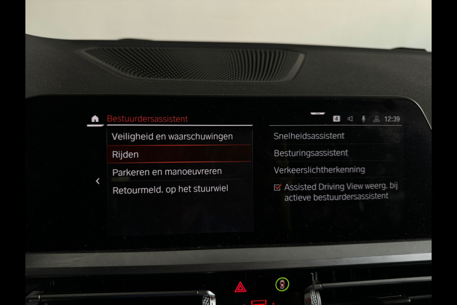 BMW 3 Serie Touring 330e xDrive High Ex M Sport Laser|Trekhaak