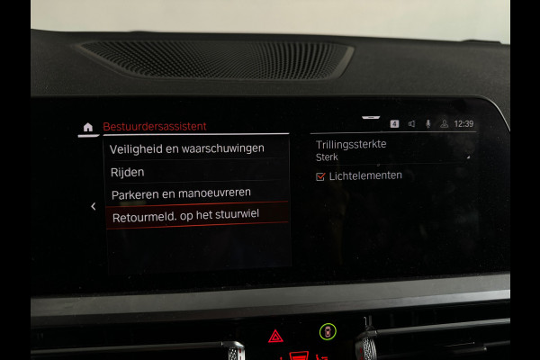 BMW 3 Serie Touring 330e xDrive High Ex M Sport Laser|Trekhaak