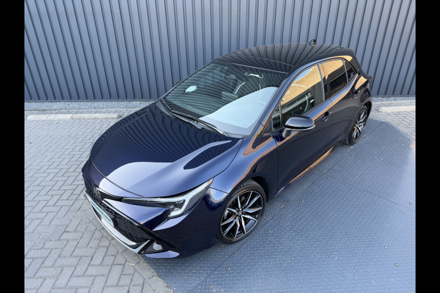 Toyota Corolla Hybrid 140 GR Sport / Bi tone | Schuif-/ kantel dak | Rijklaar!!