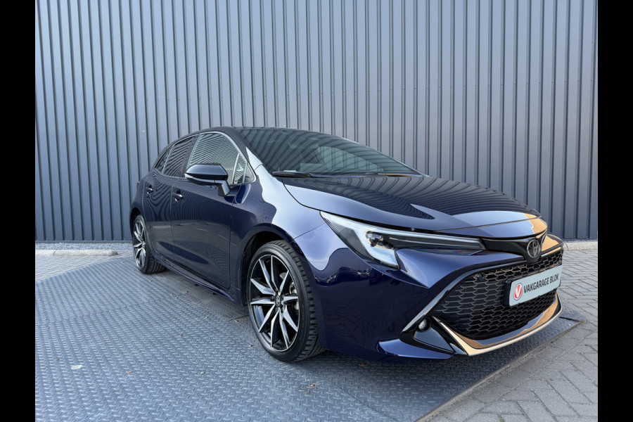 Toyota Corolla Hybrid 140 GR Sport / Bi tone | Schuif-/ kantel dak | Rijklaar!!