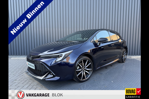 Toyota Corolla Hybrid 140 GR Sport / Bi tone | Schuif-/ kantel dak | Rijklaar!!