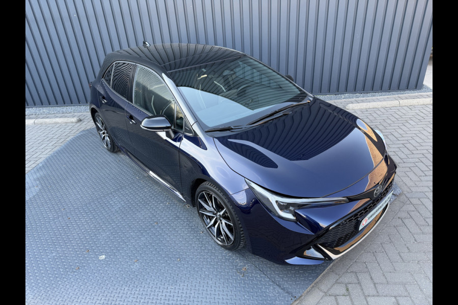 Toyota Corolla Hybrid 140 GR Sport / Bi tone | Schuif-/ kantel dak | Rijklaar!!