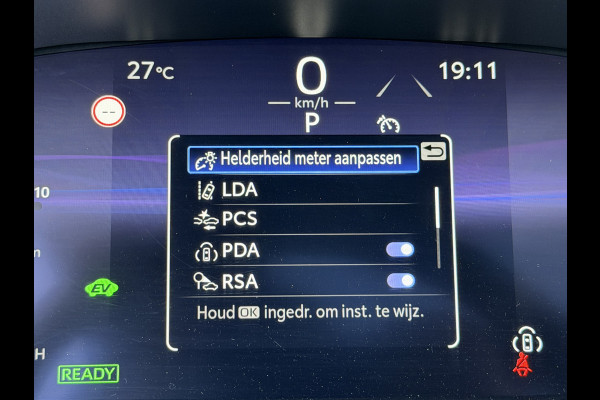 Toyota Corolla Hybrid 140 GR Sport / Bi tone | Schuif-/ kantel dak | Rijklaar!!