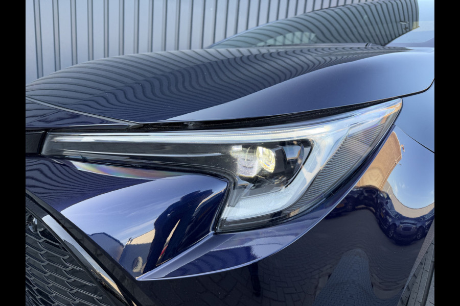 Toyota Corolla Hybrid 140 GR Sport / Bi tone | Schuif-/ kantel dak | Rijklaar!!