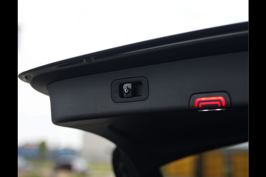 Mercedes-Benz E-Klasse Estate 300e | Pano - Burmester - Airmatic