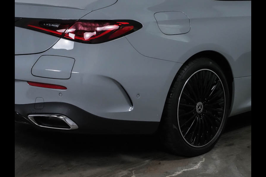 Mercedes-Benz CLE Coupé 300 e AMG Line AMG Premium | Night Pakket | Digital Licht | Memory Voorstoelen | Stuur en Stoelverwarming Inclusief 24 maanden Mercedes-Benz Certified garantie voor Europa.