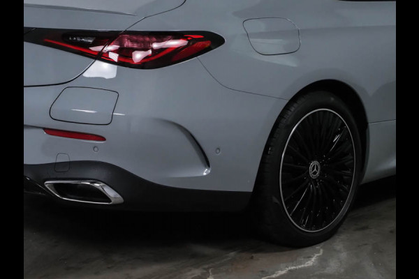 Mercedes-Benz CLE Coupé 300 e AMG Line AMG Premium | Night Pakket | Digital Licht | Memory Voorstoelen | Stuur en Stoelverwarming Inclusief 24 maanden Mercedes-Benz Certified garantie voor Europa.