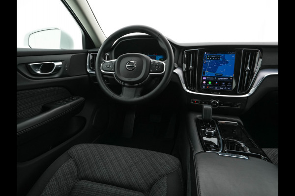 Volvo V60 2.0 T6 Core Bright AWD (Plug-In) {SoH-97%} (INCL-BTW)  Aut. *FULL-LED | DIGI-COCKPIT | CAMERA | HEATED-COMFORTSEATS | KEYLESS | DAB | PRIVACY-GLASS | CARPLAY | NAVI-FULLMAP | TOWBAR | 18''ALU*