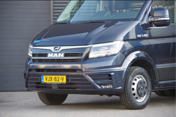 MAN TGE 50 2.0 3.180 L3H3(L2H2) N1! AUT. DUBBELLUCHT, 3.5T TREKHAAK, LED, ADAPT. CRUISE, CAMERA, GEVEERDE STOEL, NAVI, CLIMA, STOELVERWA