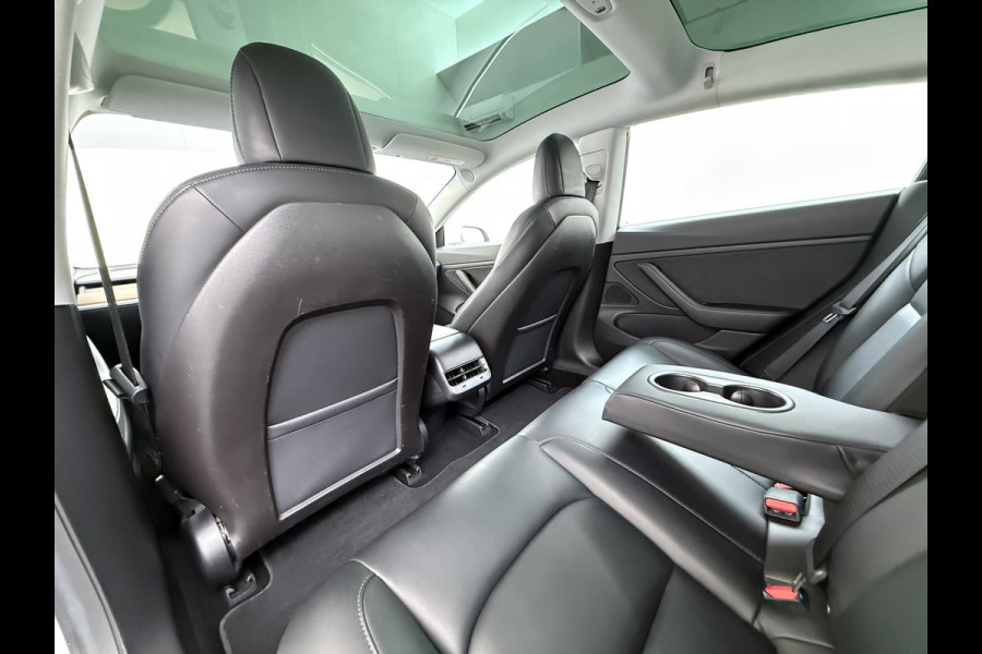 Tesla Model 3 Performance 513PK AWD **FSD** Panoramadak Navi Camera's Leder Stoelverwarming Navi Ecc Adap.Cruise Pdc Led Lmv 20" Google-Maps Elek.Stoelen+Memory Remote App Bediening Premium Audio