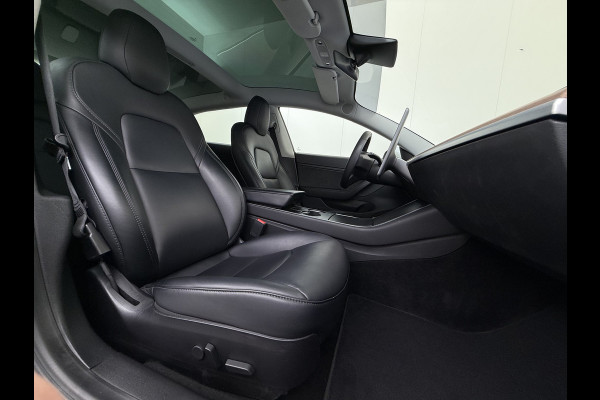 Tesla Model 3 Performance 513PK AWD **FSD** Panoramadak Navi Camera's Leder Stoelverwarming Navi Ecc Adap.Cruise Pdc Led Lmv 20" Google-Maps Elek.Stoelen+Memory Remote App Bediening Premium Audio