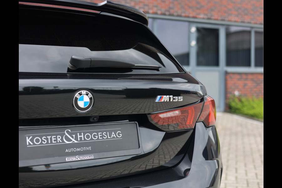 BMW 1-serie M135i xDrive | M Performance - Pano - Harman Kardon