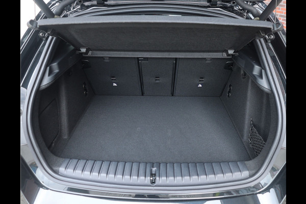BMW 1-serie M135i xDrive | M Performance - Pano - Harman Kardon