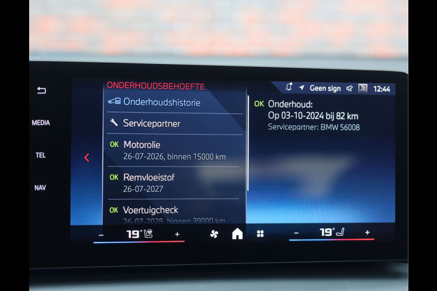 BMW 1-serie M135i xDrive | M Performance - Pano - Harman Kardon