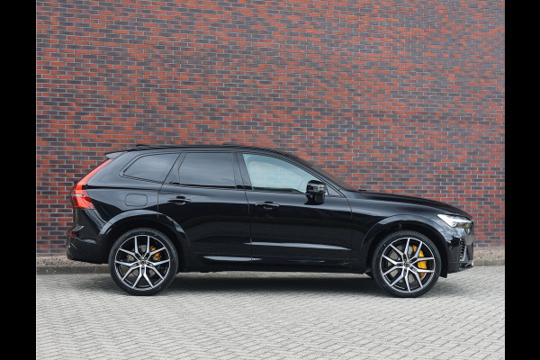 Volvo XC60 T8 AWD Polestar Engineered | Pano - Trekhaak - Bowers&Wilkins