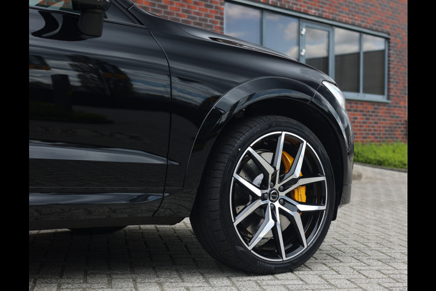 Volvo XC60 T8 AWD Polestar Engineered | Pano - Trekhaak - Bowers&Wilkins
