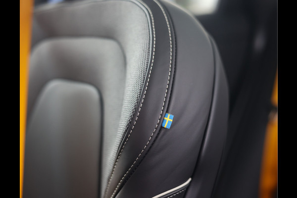Volvo XC60 T8 AWD Polestar Engineered | Pano - Trekhaak - Bowers&Wilkins
