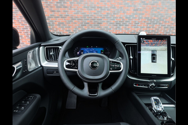 Volvo XC60 T8 AWD Polestar Engineered | Pano - Trekhaak - Bowers&Wilkins