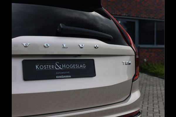 Volvo XC90 T8 AWD Ultra Dark | Pano - Trekhaak - Luchtvering
