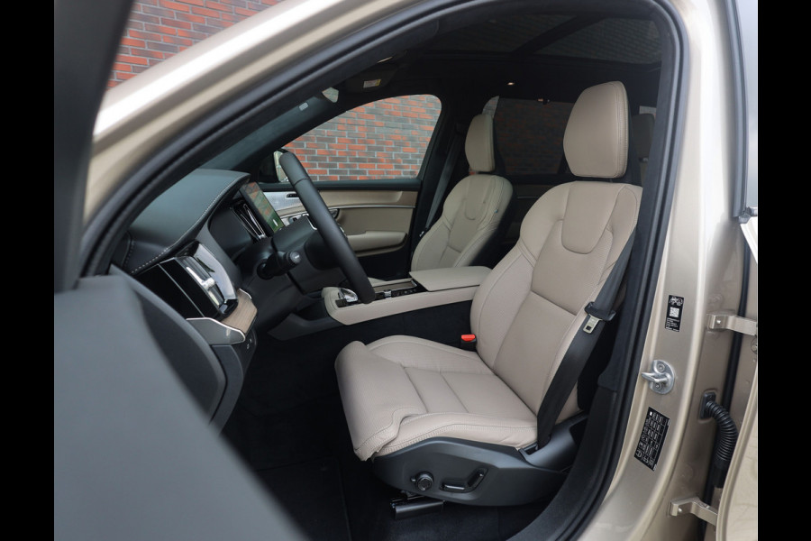 Volvo XC90 T8 AWD Ultra Dark | Pano - Trekhaak - Luchtvering