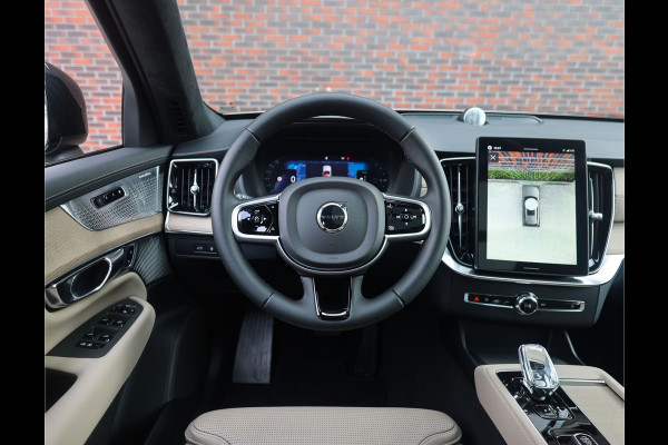 Volvo XC90 T8 AWD Ultra Dark | Pano - Trekhaak - Luchtvering
