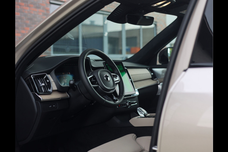 Volvo XC90 T8 AWD Ultra Dark | Pano - Trekhaak - Luchtvering