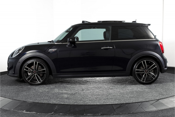 MINI 3-deurs 2.0 Cooper S | S/K-Panodak | Dig. Cockpit | Stoelverw. | PDC | Camera | NAV + App. Connect | ECC | Harman Kardon | LM 18" |