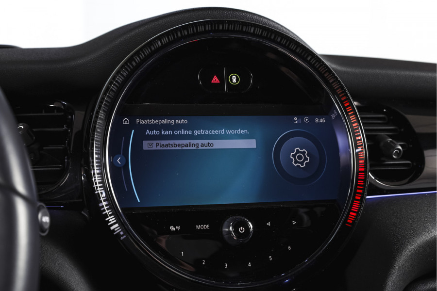 MINI 3-deurs 2.0 Cooper S | S/K-Panodak | Dig. Cockpit | Stoelverw. | PDC | Camera | NAV + App. Connect | ECC | Harman Kardon | LM 18" |