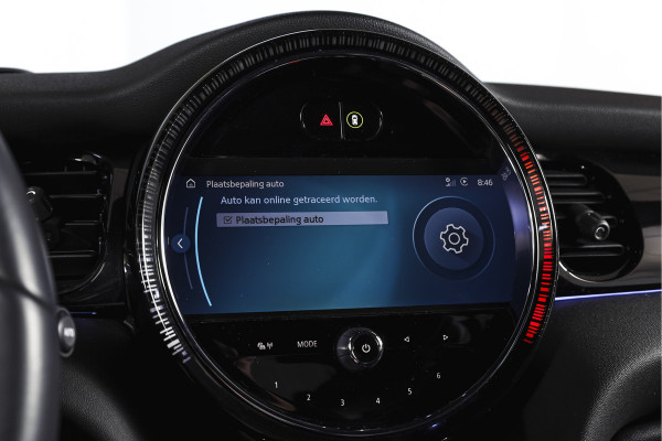 MINI 3-deurs 2.0 Cooper S | S/K-Panodak | Dig. Cockpit | Stoelverw. | PDC | Camera | NAV + App. Connect | ECC | Harman Kardon | LM 18" |