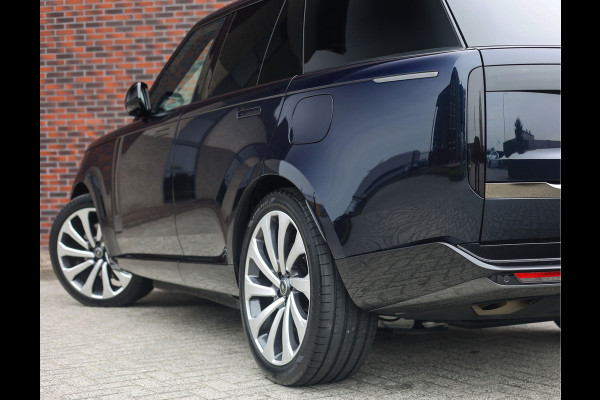 Land Rover Range Rover P550e SV | Pano - Trekhaak - Clearsight - Meridian