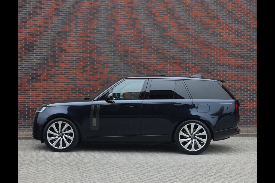 Land Rover Range Rover P550e SV | Pano - Trekhaak - Clearsight - Meridian